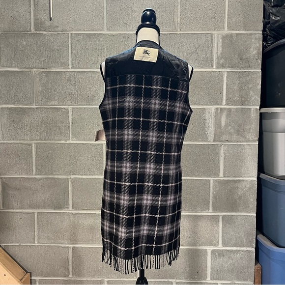 Burberry Irene trench coat. - Picture 8 of 15